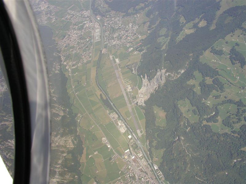 Mollis_AB_Switzerland_8000_feet