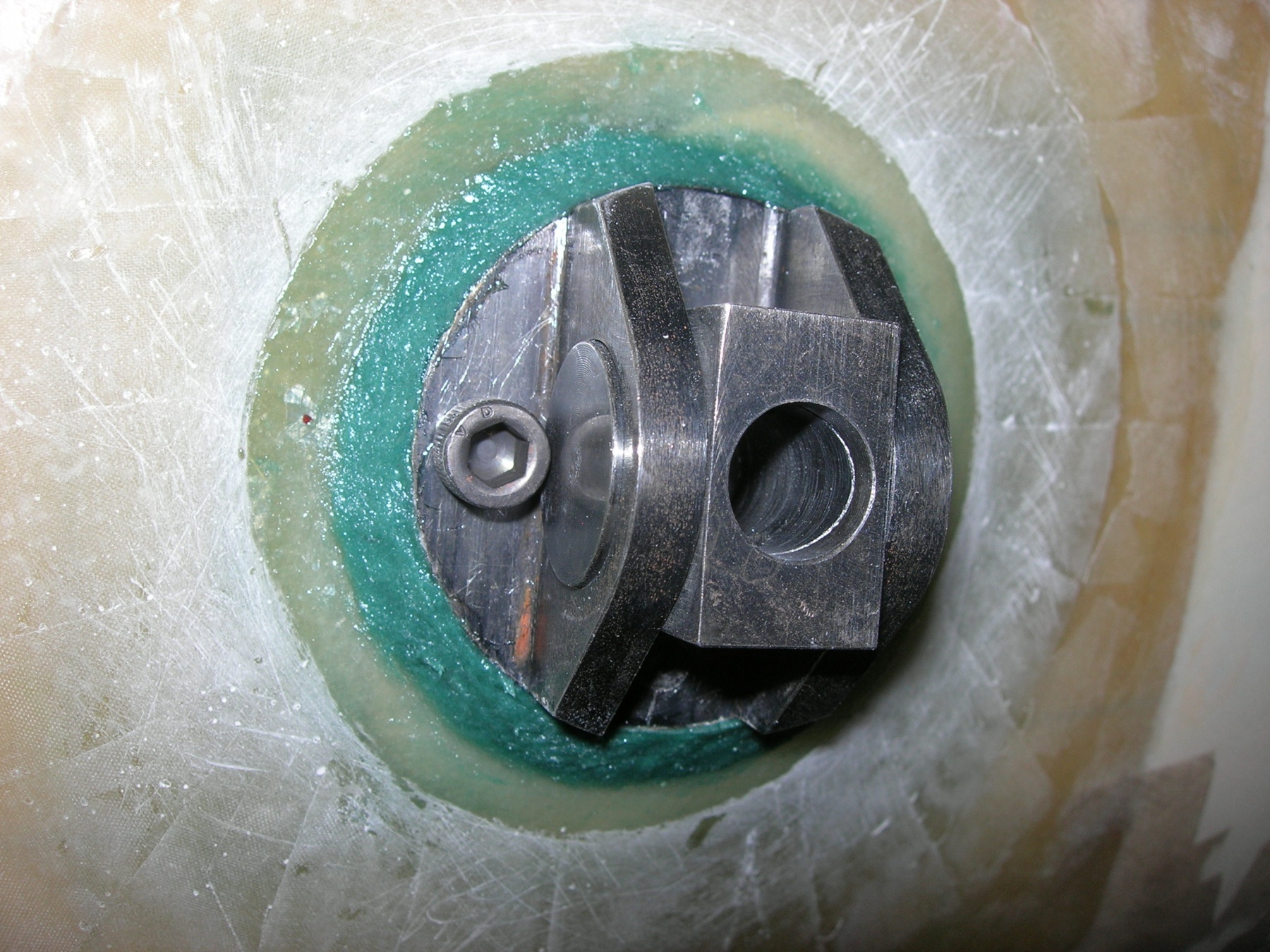 Bonding Port lift pin sockets 20.
